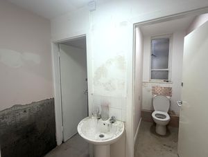 Photo 4- click for photo gallery